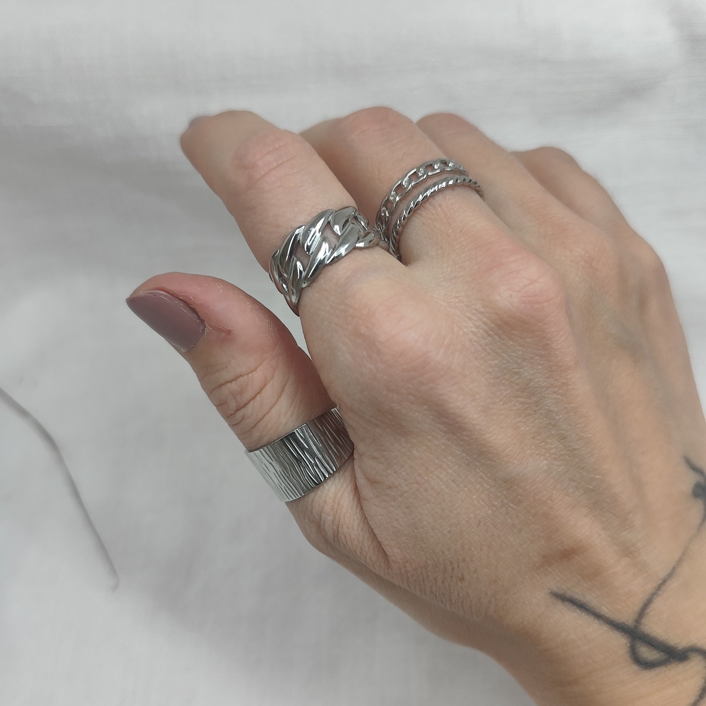 Ring &