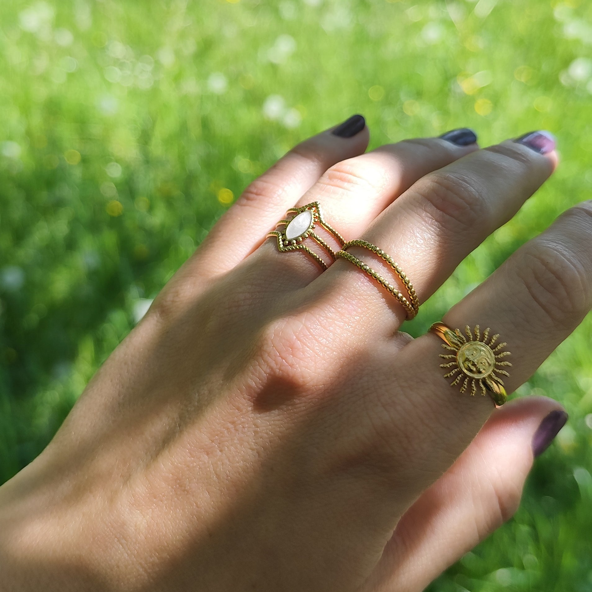 Ring &