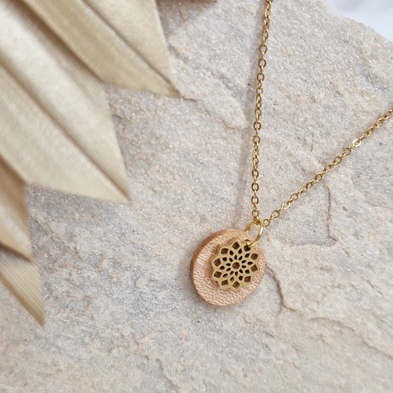 Tree of life ornament elm