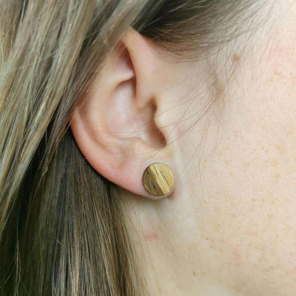 Ohrstecker "Weinstockholz" - Holzschmuck Astwerk