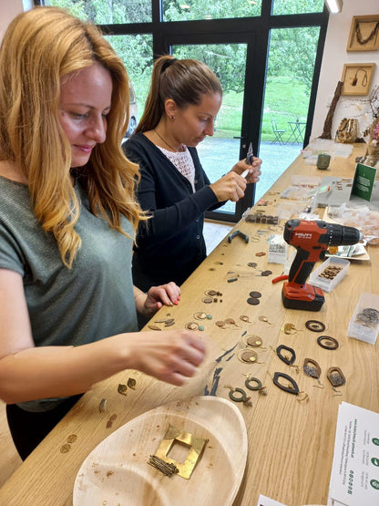 Großer, offener Workshop TRAHÜTTEN