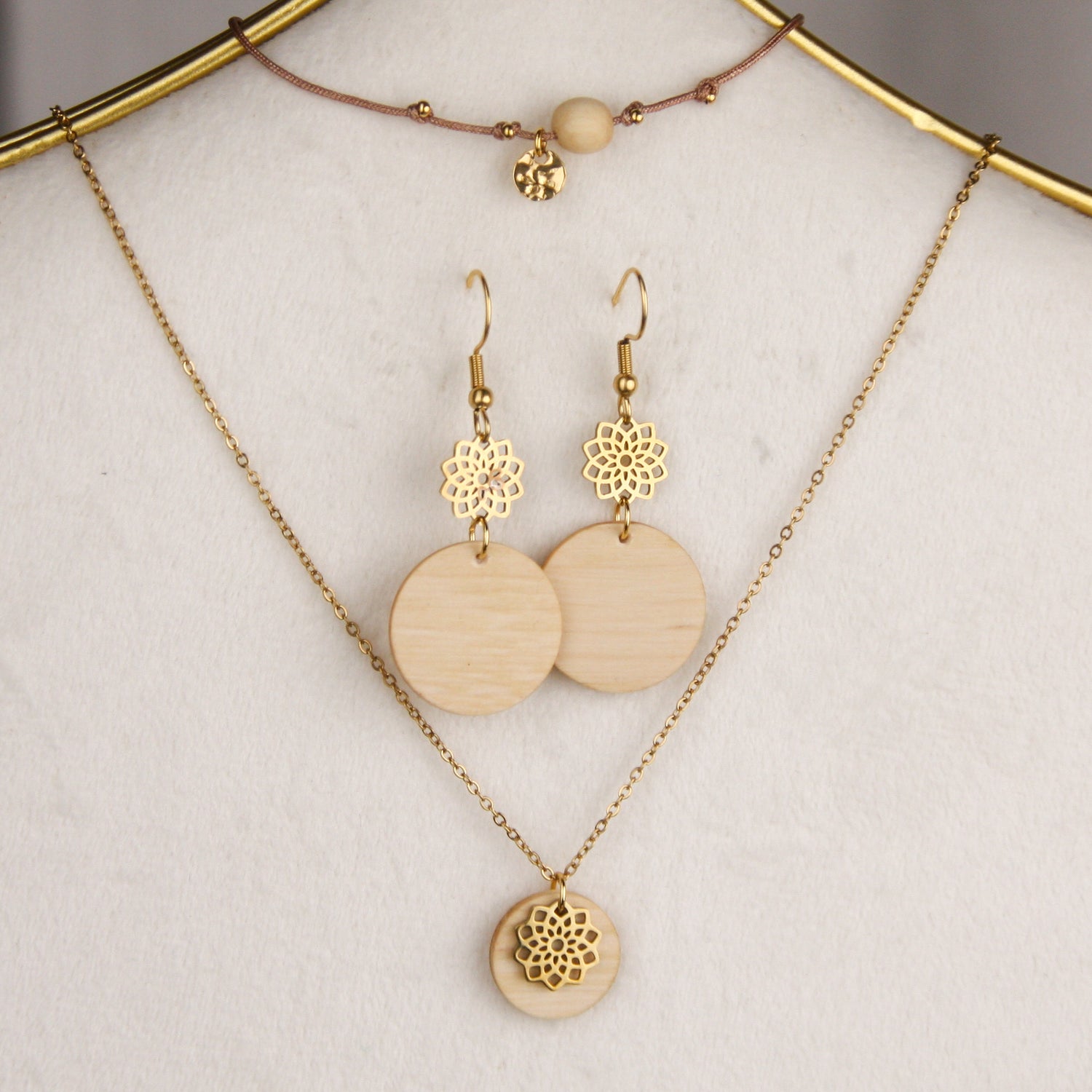 Lebensbaumschmuck Haselnuss