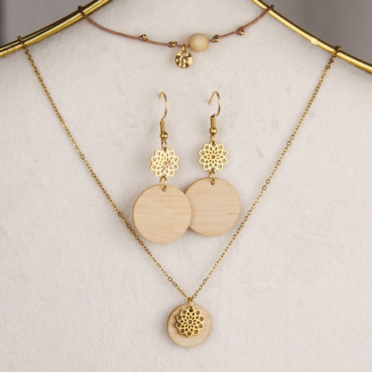 Lebensbaumschmuck Haselnuss