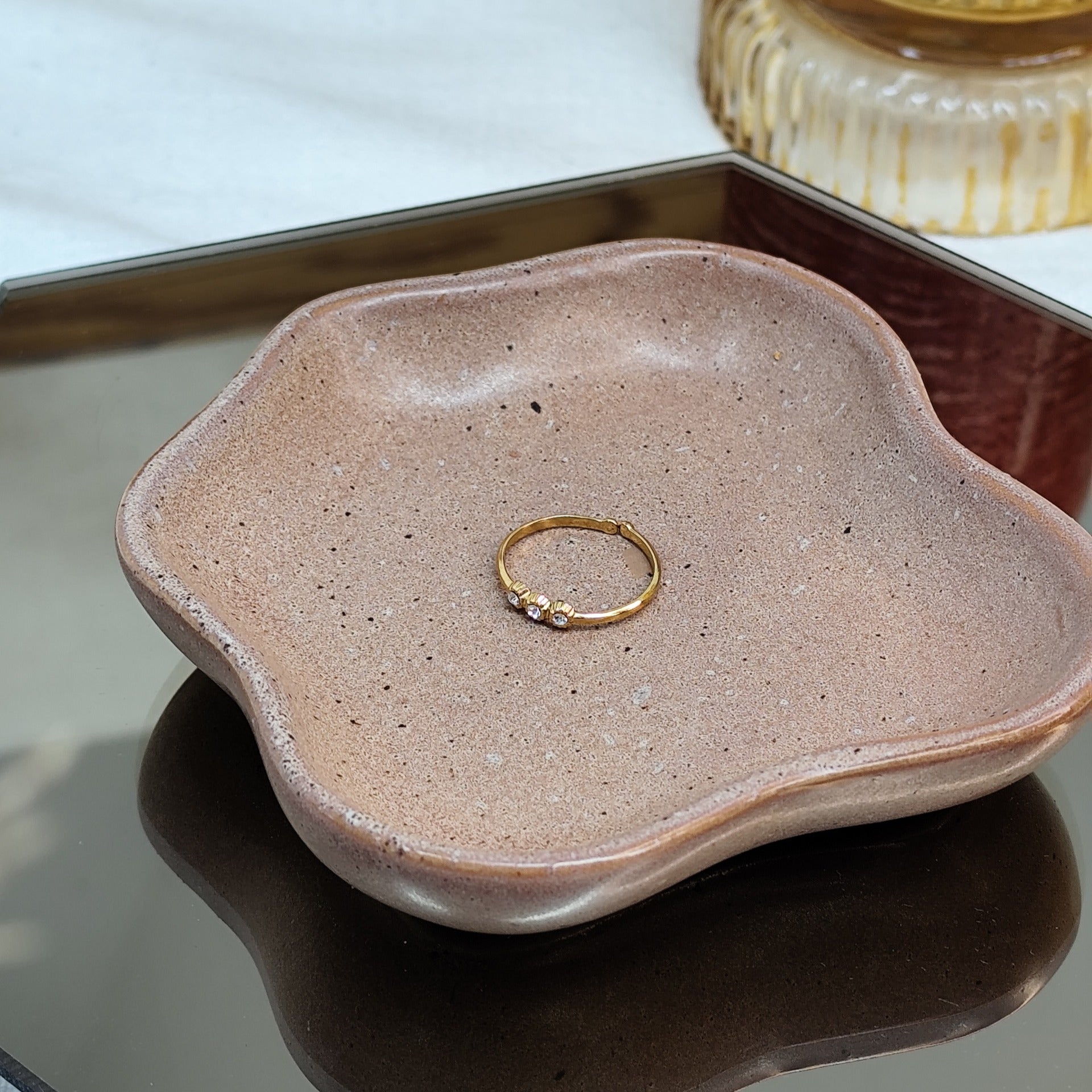 Ring &