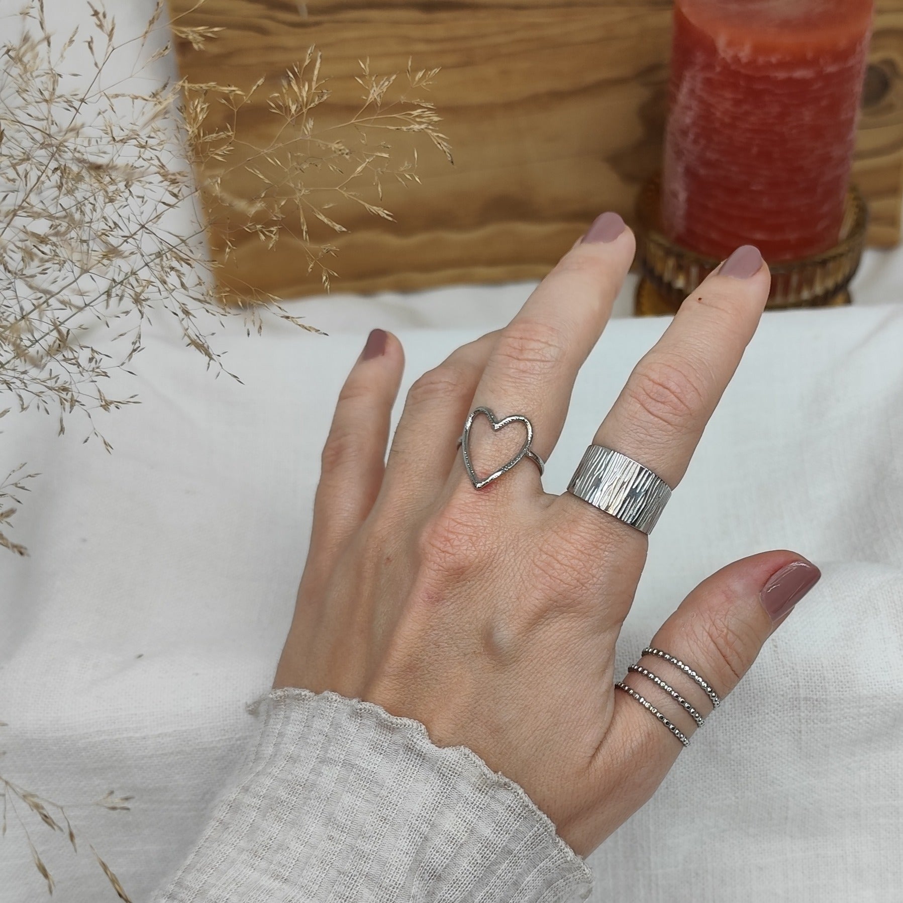 Ring &