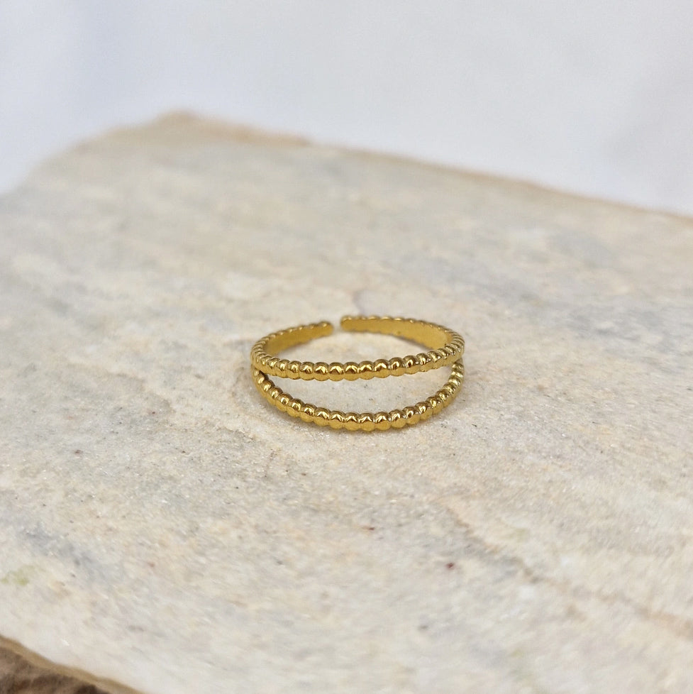 Ring &