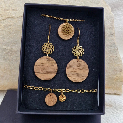 Lebensbaumschmuck Nussbaum