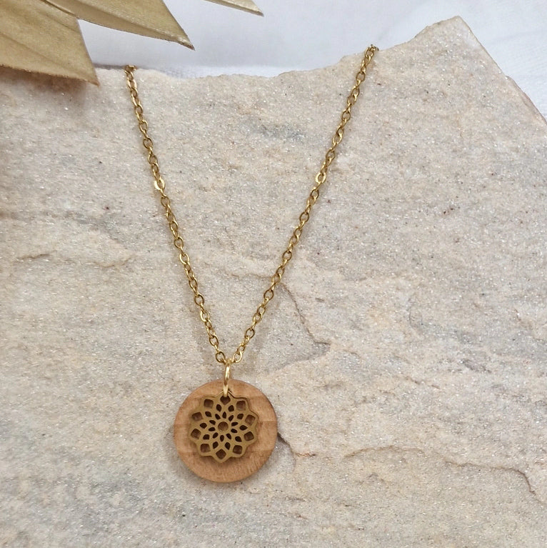 Tree of life ornament chestnut