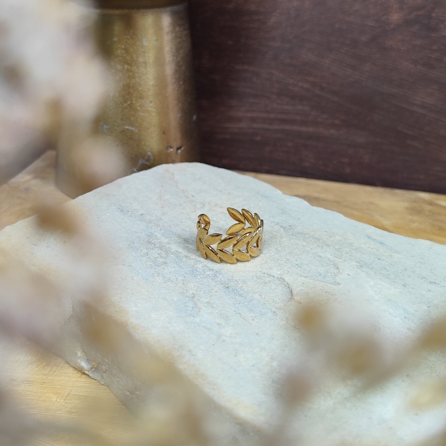 Ring &
