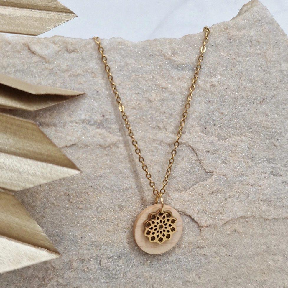 Lebensbaumschmuck Haselnuss