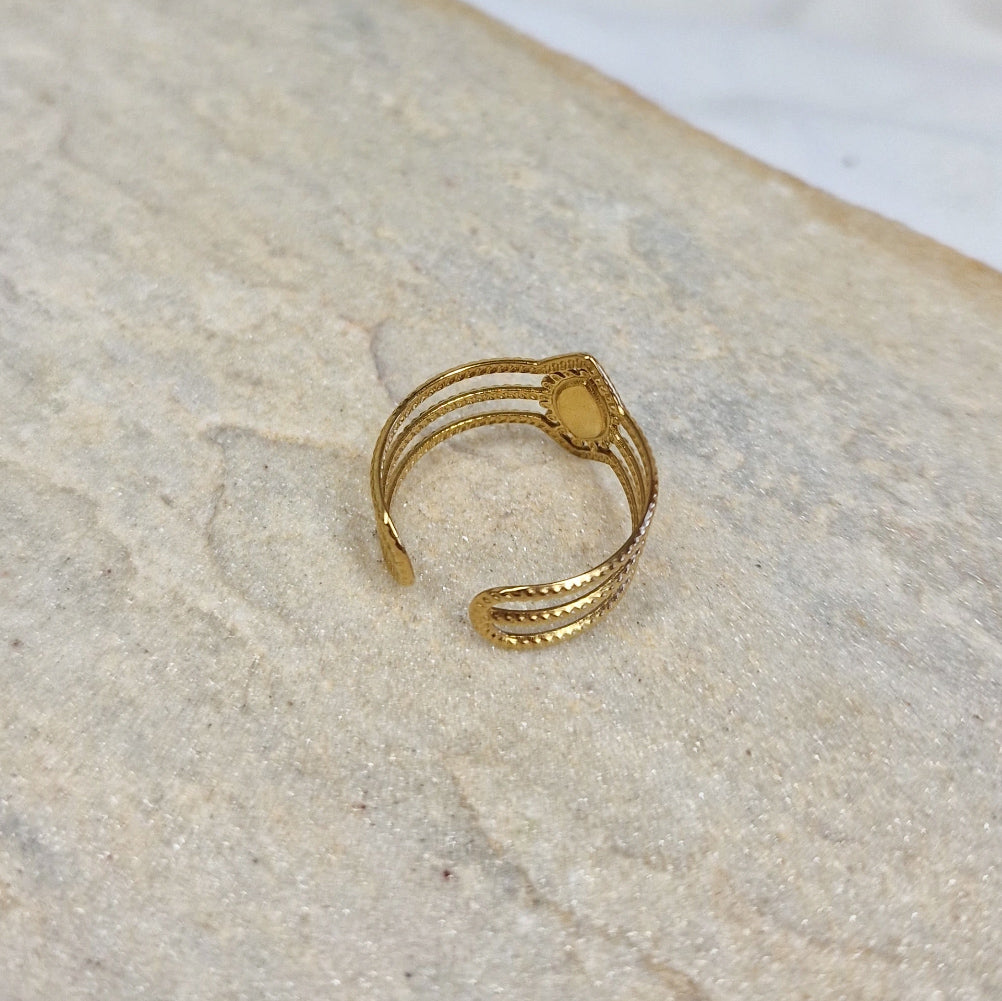 Ring &
