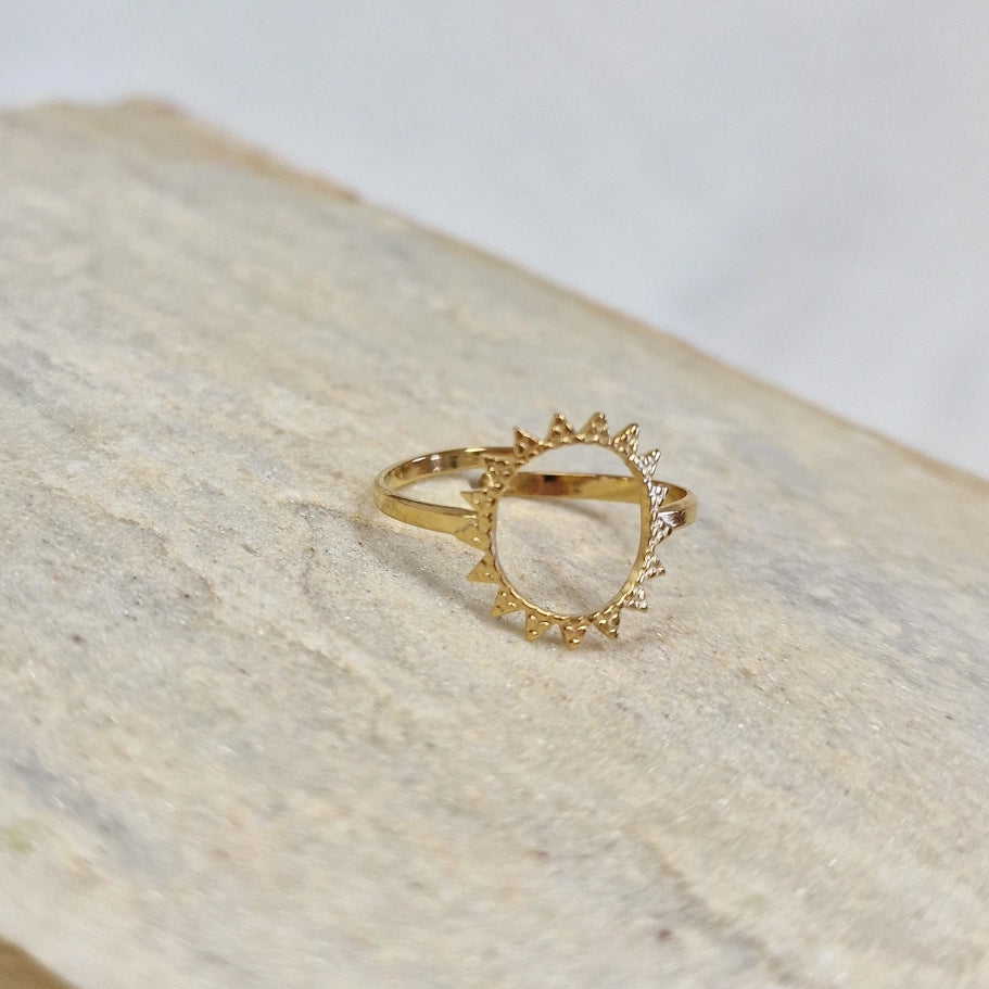 Ring &