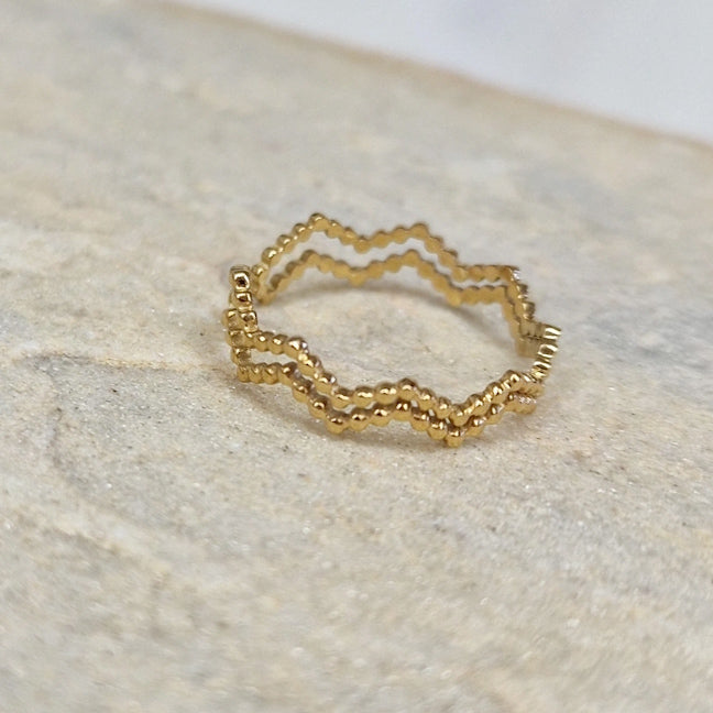 Ring &