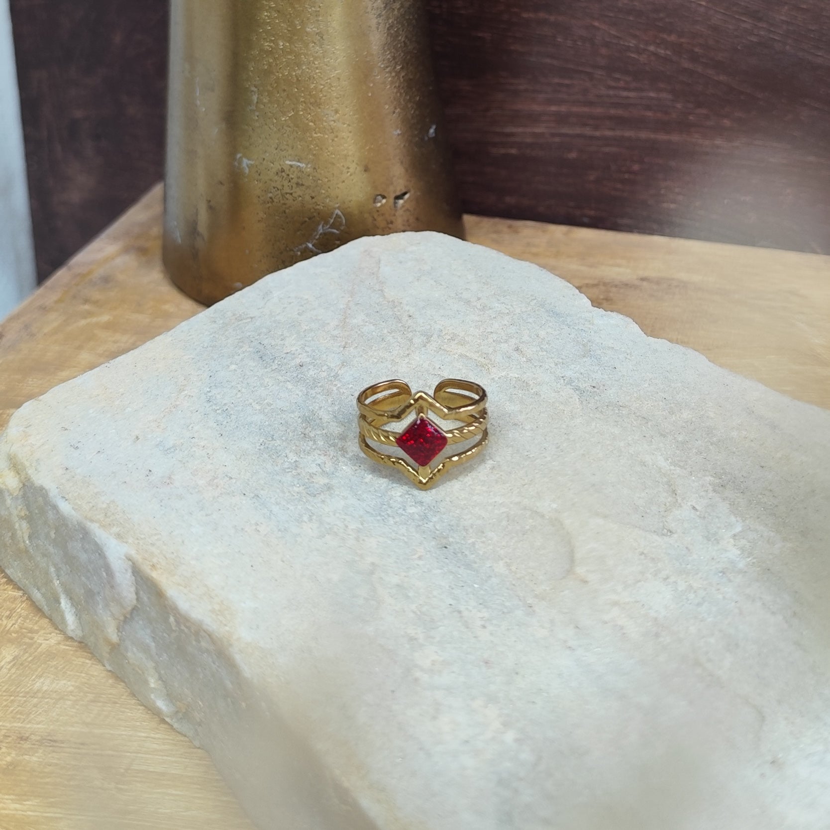 Ring &