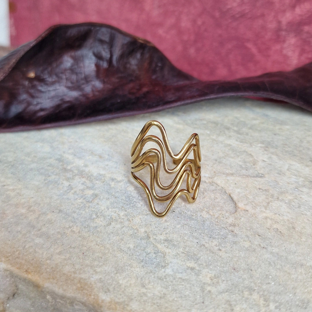 Ring &